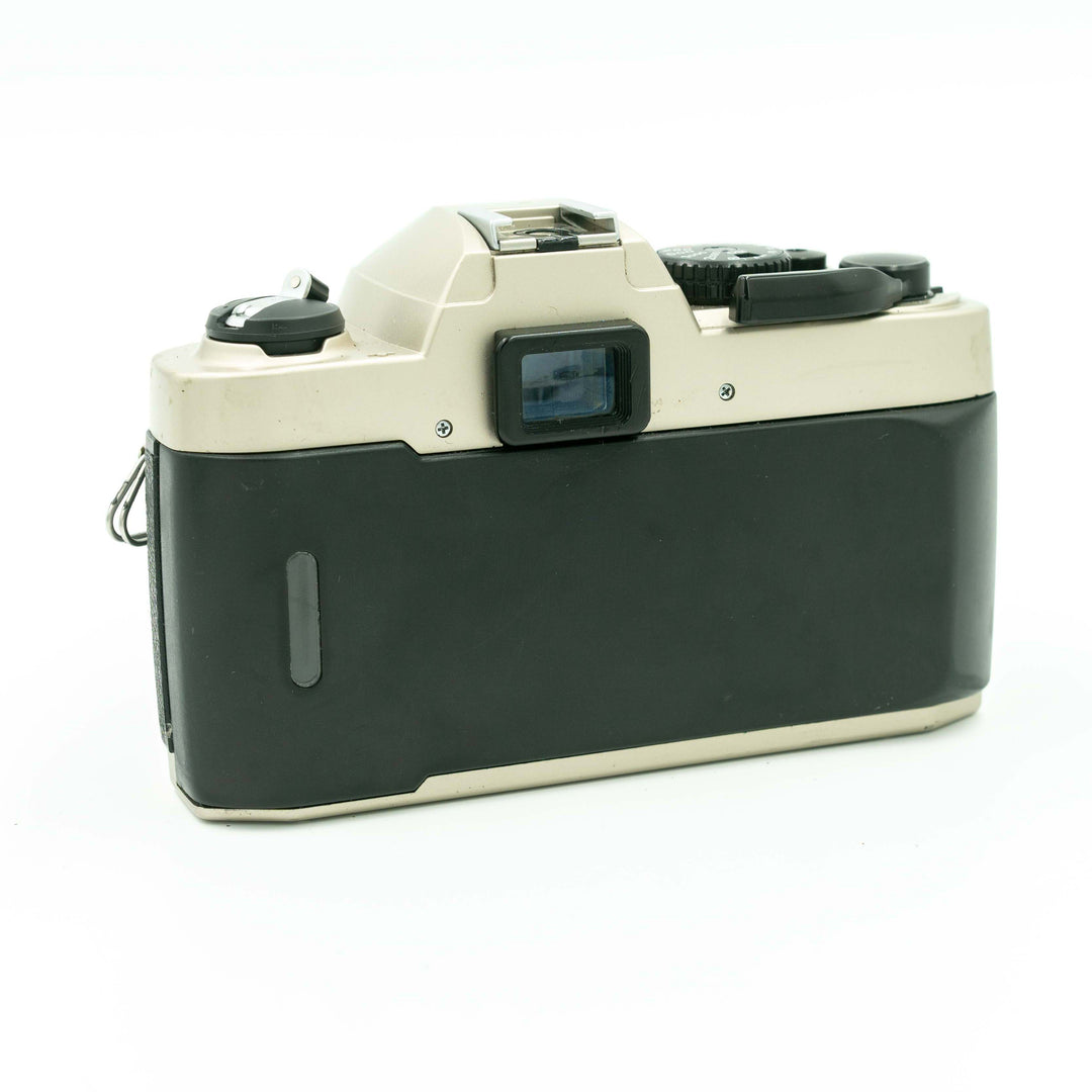 Nikon FM10 35mm – Australian Analog