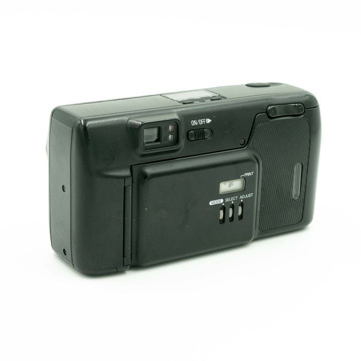 【フィルムカメラ】ニコン Nikon TW ZOOM 35-70 (フィルム付) Nikon TW ズーム 35-70 35mm フィルム カメラ ポイント アンド