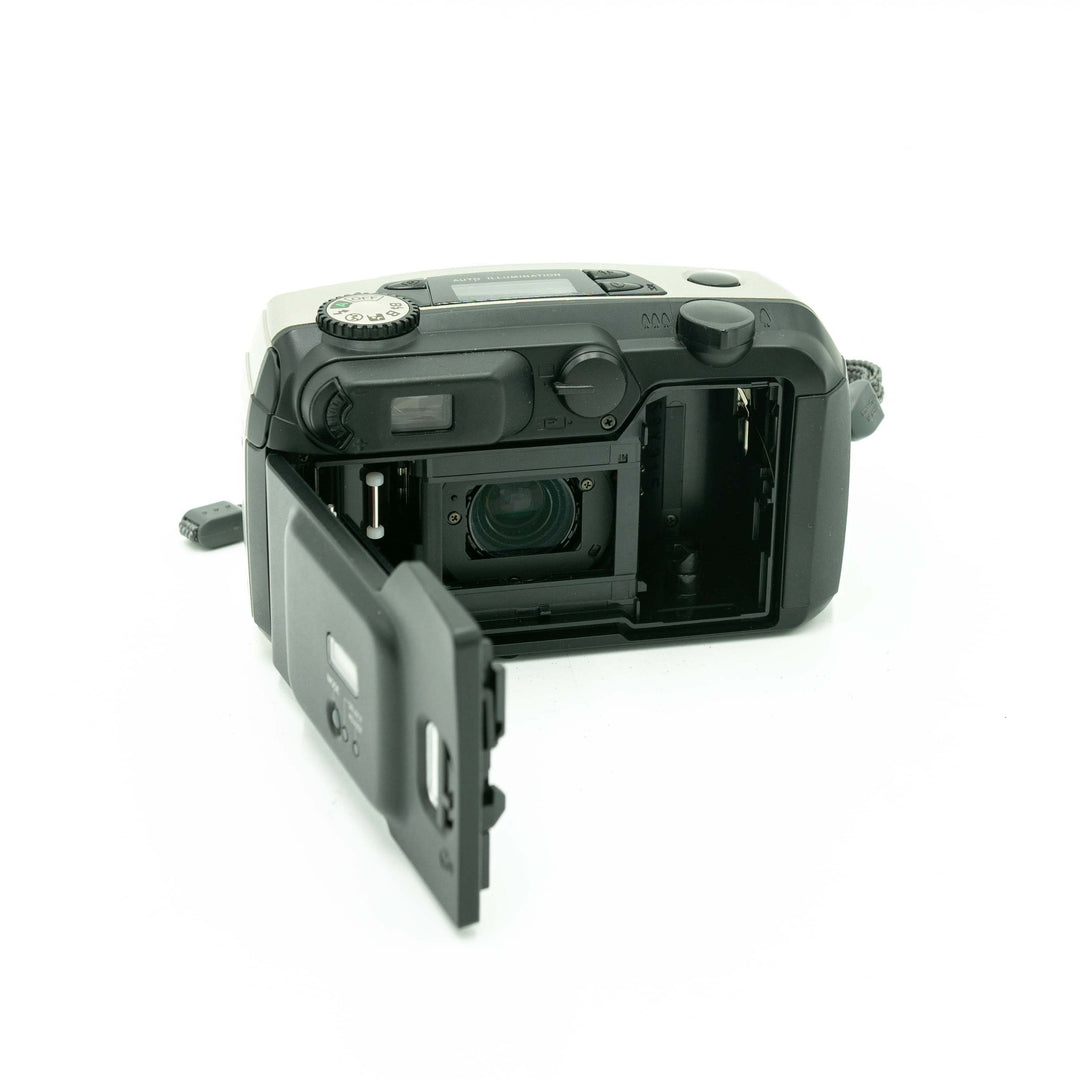 Pentax Espio 200 – Australian Analog