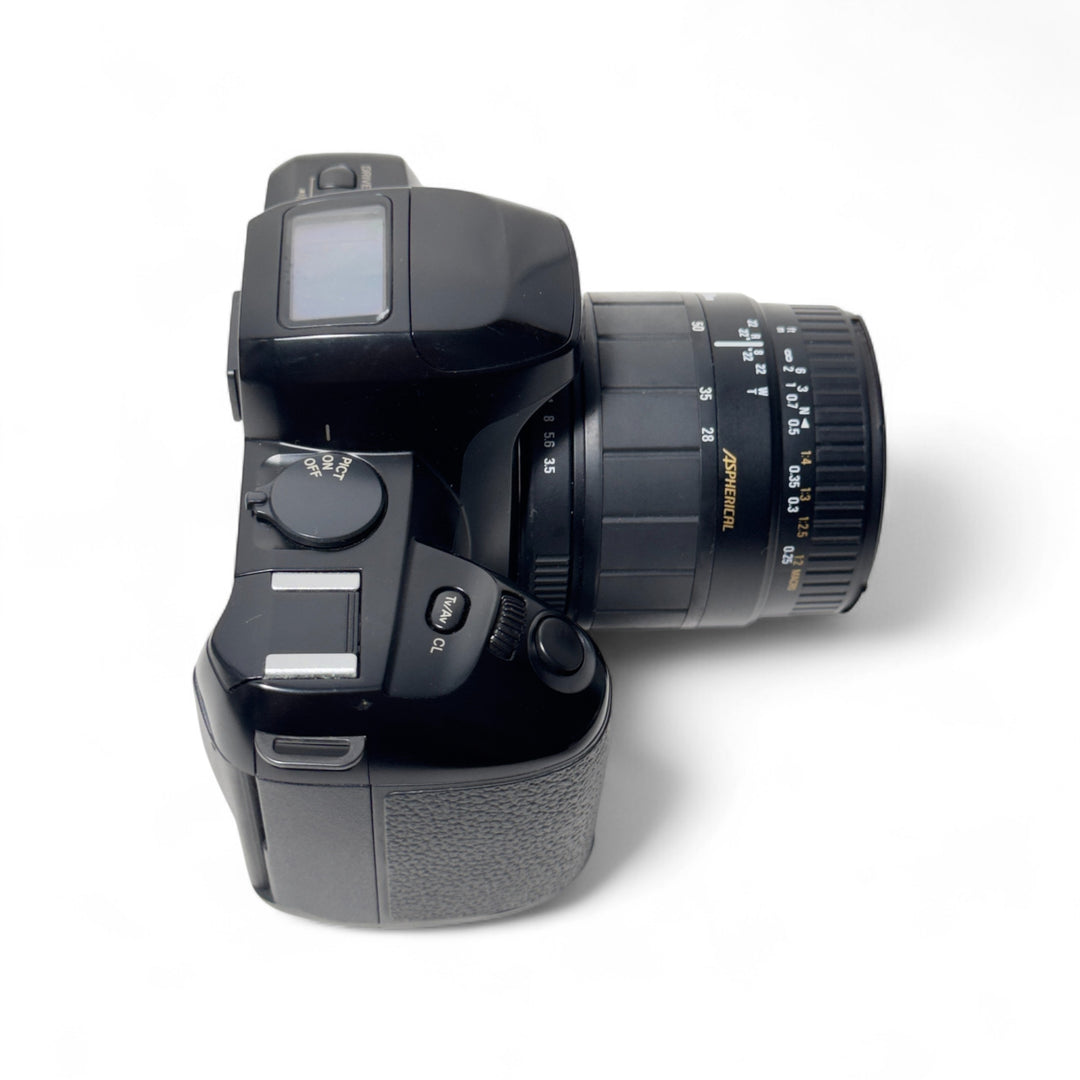 Pentax Z-70 + Sigma 28-80 Zoom – Australian Analog