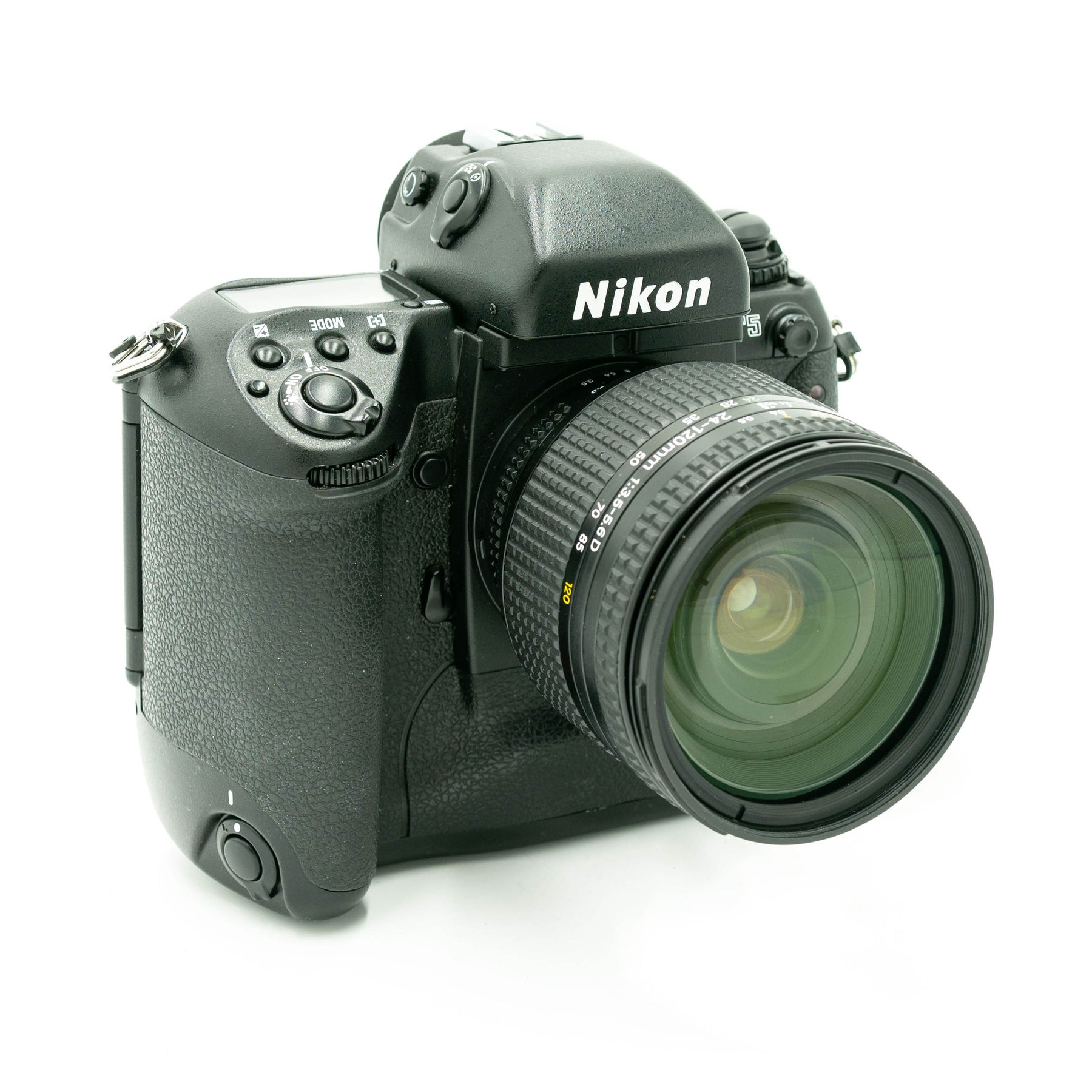 Nikon F5 24-120mm – Australian Analog1