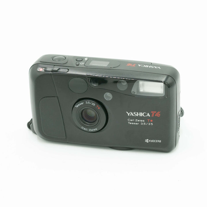 Yashica T4 – Australian Analog