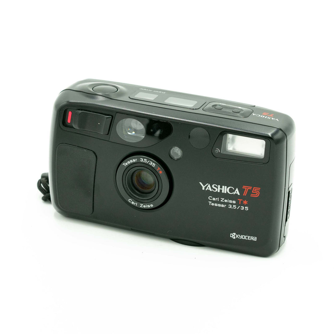 Yashica T5 – Australian Analog