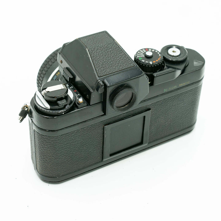 Nikon F3 一眼レフカメラ Nikkor 50mm f/1.8 4_572876e0-574c-48a2-9d61-
